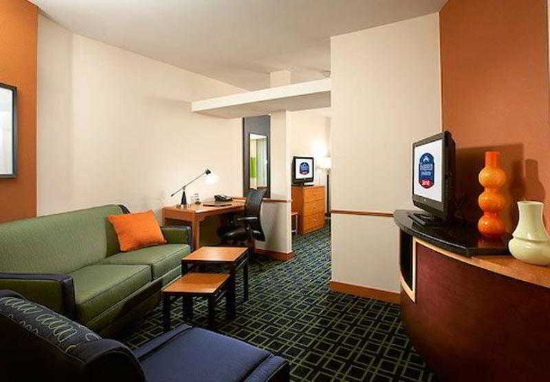 Fairfield Inn & Suites By Marriott Dallas Plano The Colony Exterior photo